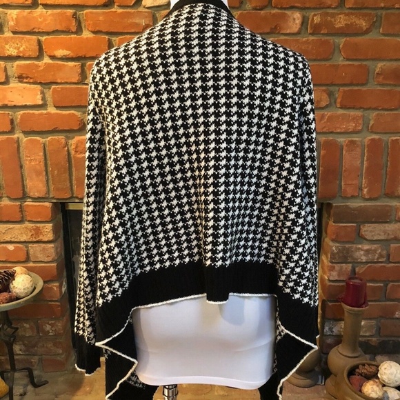 Vintage HiLo Black White Open Front Sweater Jacket - Picture 7 of 11